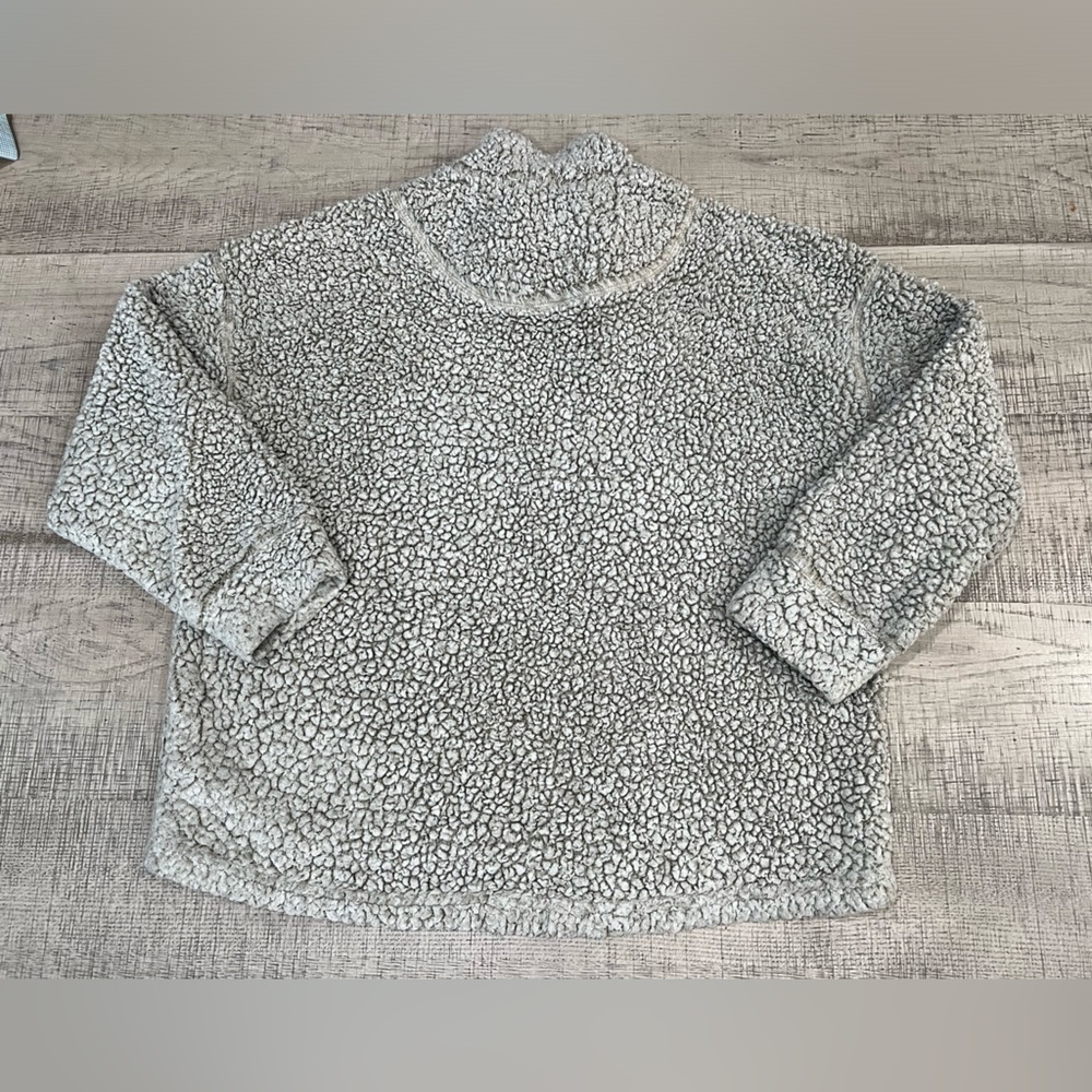 Dylan Light Grey Faux Fur Sherpa 3/4 Zip Up Pull Over Size Small - Picture 3 of 12